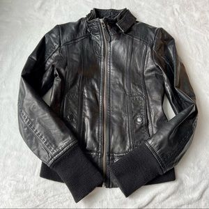 DANIER Black Leather Bomber Jacket